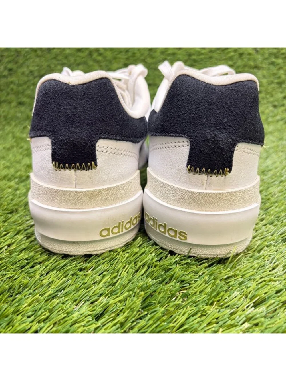Adidas Postmove SE Womens Size 8.5 White Black Athletic Lifestyle Shoes Sneakers
